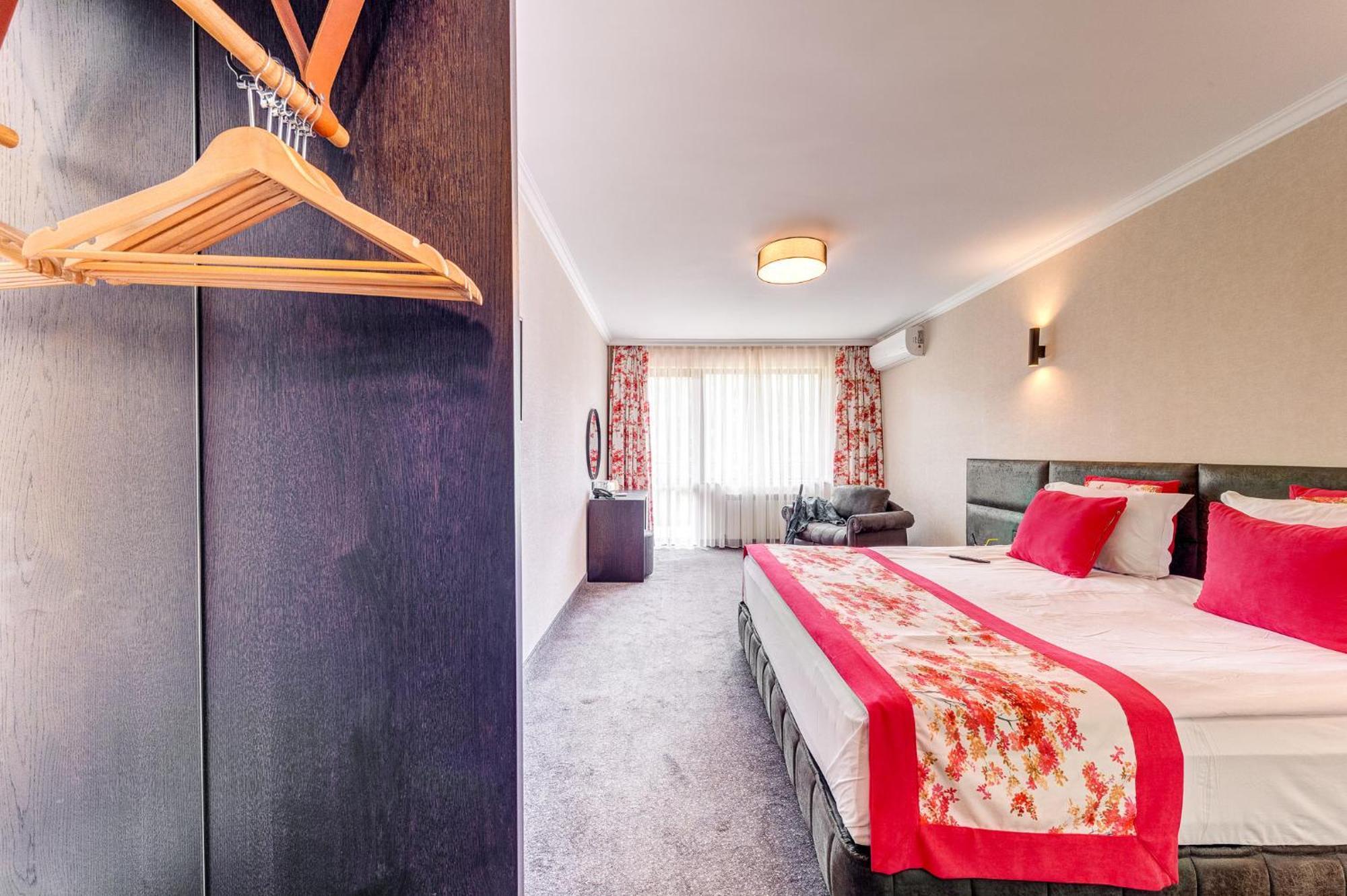 Spa Hotel Kiparis Smolyan Extérieur photo